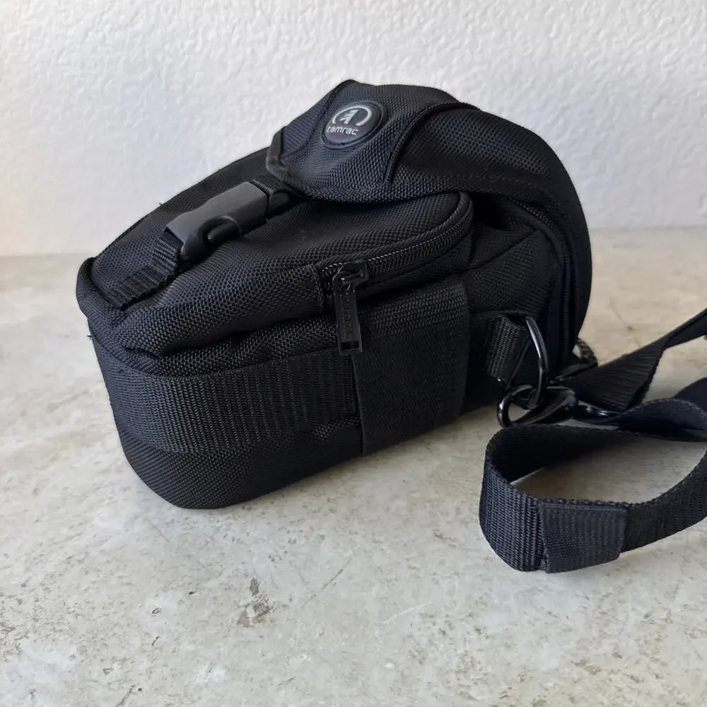 Tamrac 5683 Black Compact Camera Shoulder Bag